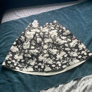 Soprano floral skirt